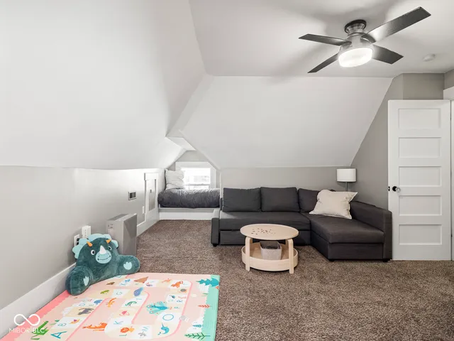 $3,100 | 622 North Hamilton Avenue, Indianapolis, IN 46201