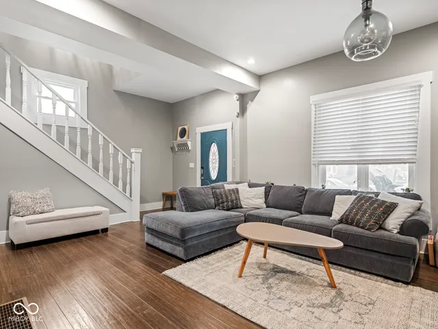 $3,100 | 622 North Hamilton Avenue, Indianapolis, IN 46201