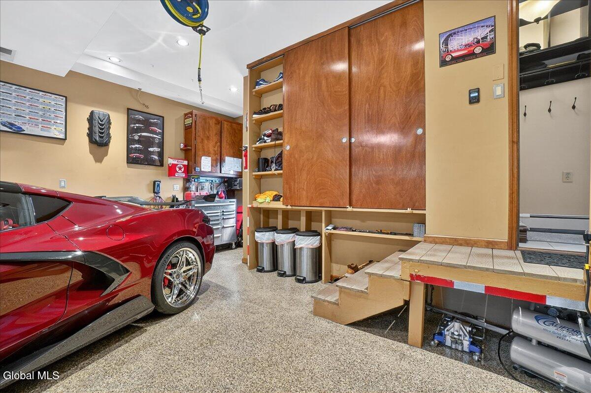 7 Marquette Avenue Latham, NY 12110 - Photo 36 of 52 46-7 Marquette Ave-46