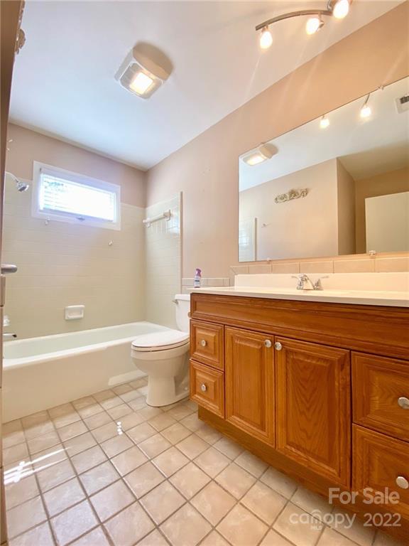560 Shiloh Church Road Hickory, NC 28601 - Photo 11 of 24 Gallery Image 11