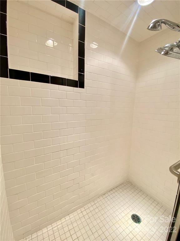 560 Shiloh Church Road Hickory, NC 28601 - Photo 8 of 24 Gallery Image 8