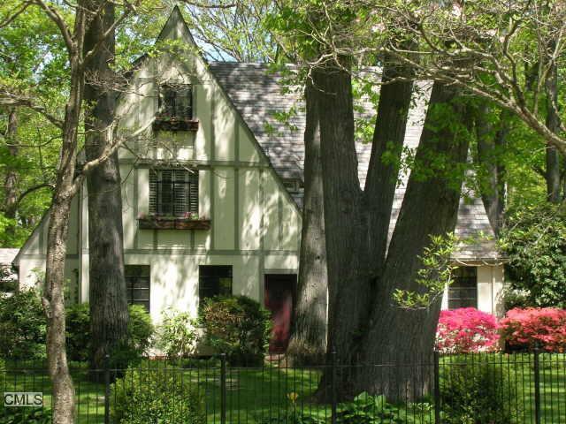 438 Crestwood Road Fairfield, CT 06824 - Photo 1 of 1 a front view of a house with a yard