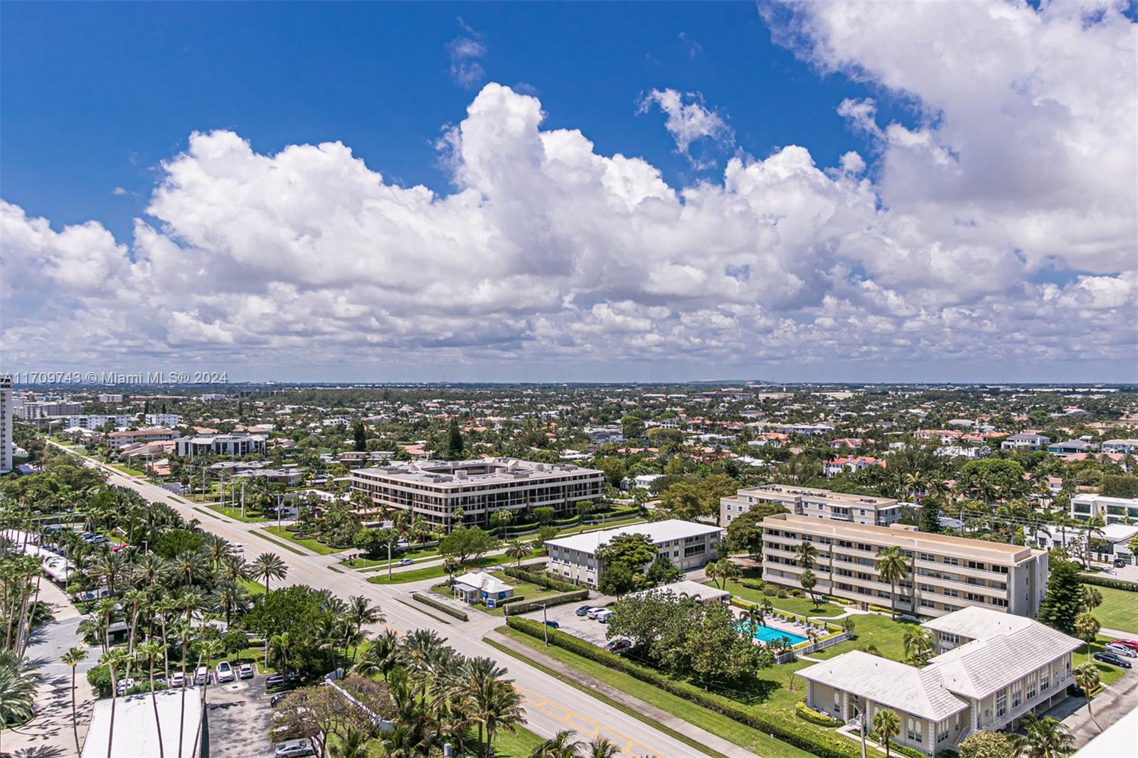 1200 South Ocean Boulevard, Unit PHF Boca Raton, FL 33432 - Photo 34 of 65 CITY VIEW