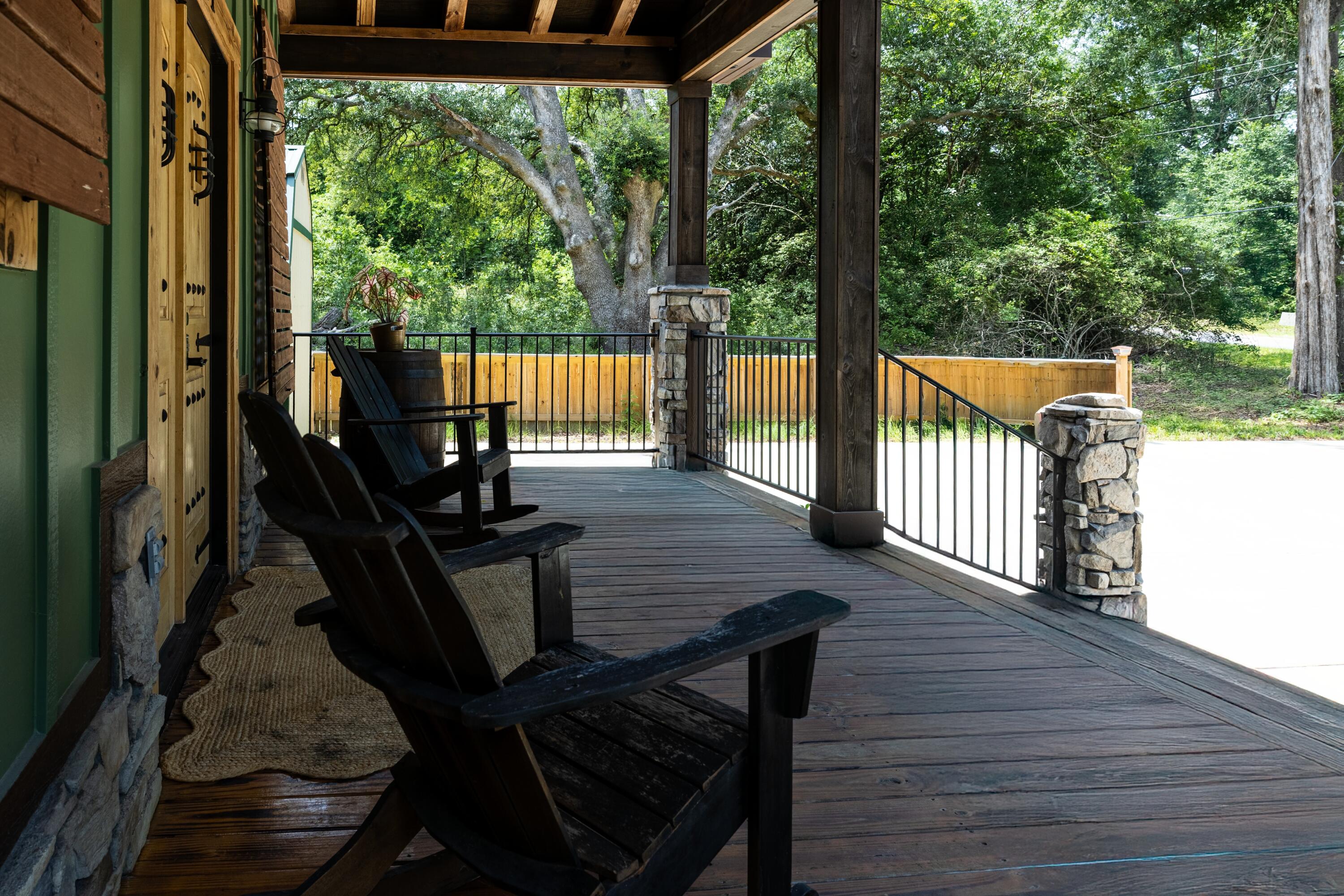 981 East Chestnut Avenue Crestview, FL 32539 - Photo 5 of 64 a view of a balcony with chairs