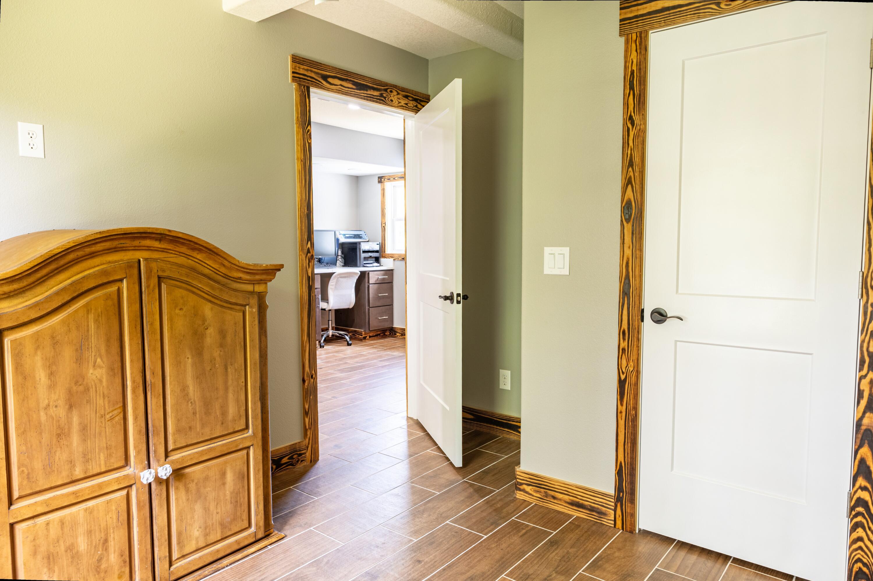 981 East Chestnut Avenue Crestview, FL 32539 - Photo 52 of 64 I84A6245-HDR