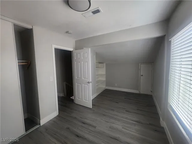 $2,500 | 6939 Montcliff Avenue, Las Vegas, NV 89147