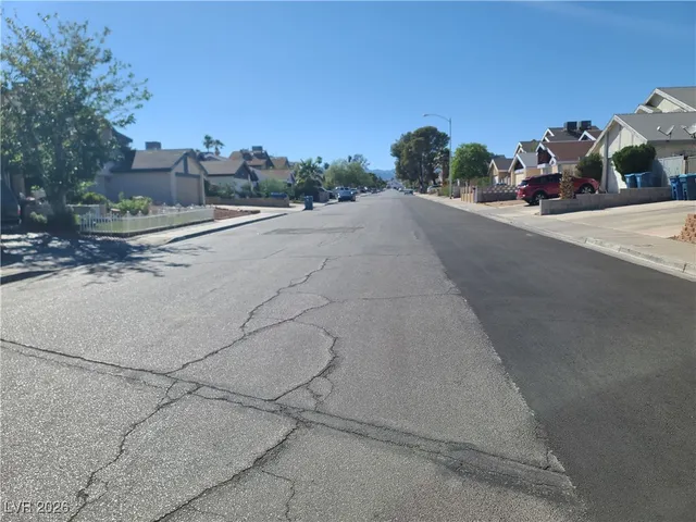 $2,500 | 6939 Montcliff Avenue, Las Vegas, NV 89147