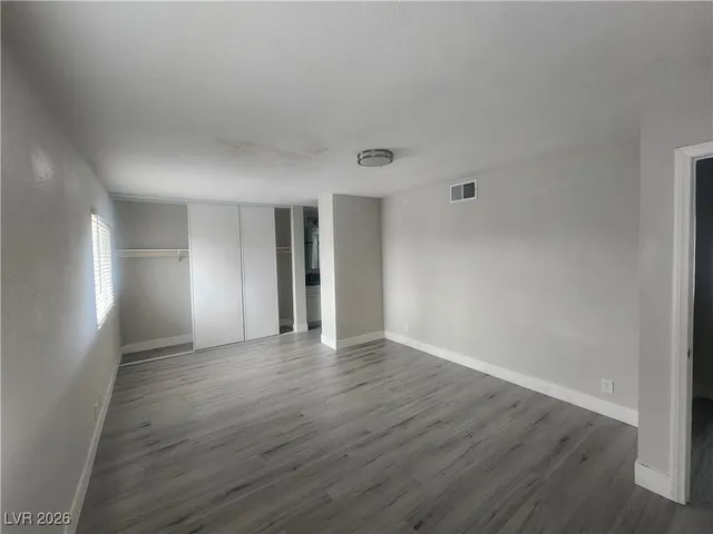 $2,500 | 6939 Montcliff Avenue, Las Vegas, NV 89147