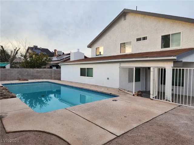 $2,500 | 6939 Montcliff Avenue, Las Vegas, NV 89147