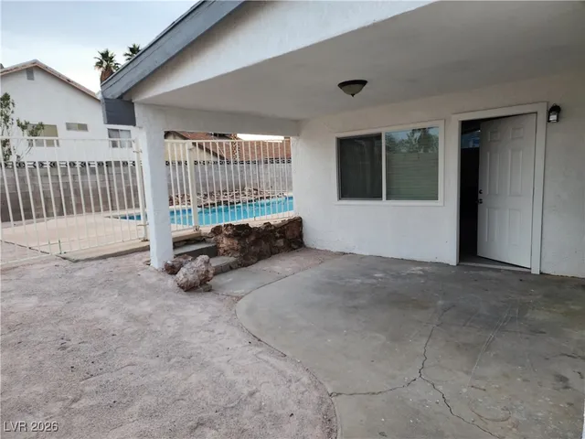 $2,500 | 6939 Montcliff Avenue, Las Vegas, NV 89147