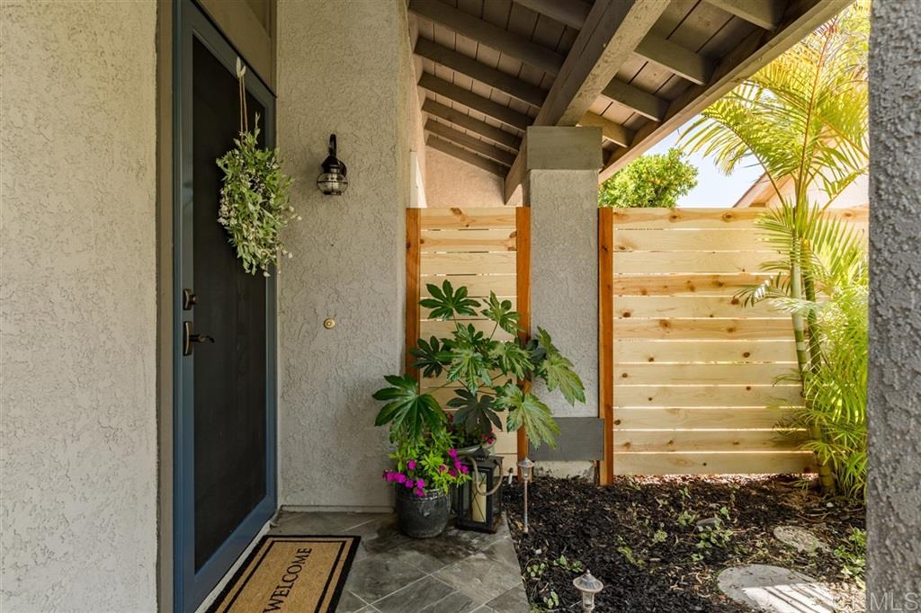 448 Compass Road Oceanside, CA 92054 - Photo 3 of 25