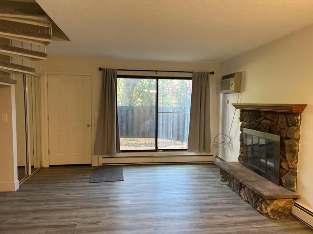 $89,900 | 7434 72nd Lane North, Brooklyn Park, MN 55428