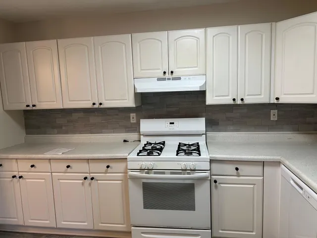 $89,900 | 7434 72nd Lane North, Brooklyn Park, MN 55428