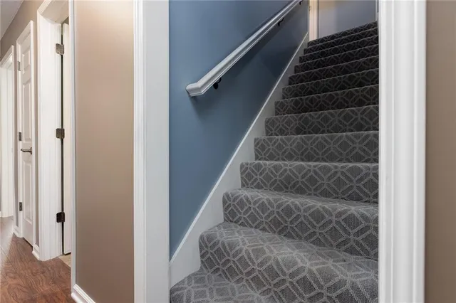 $319,900 | 4900 Norwood Court, Kansas City, MO 64133