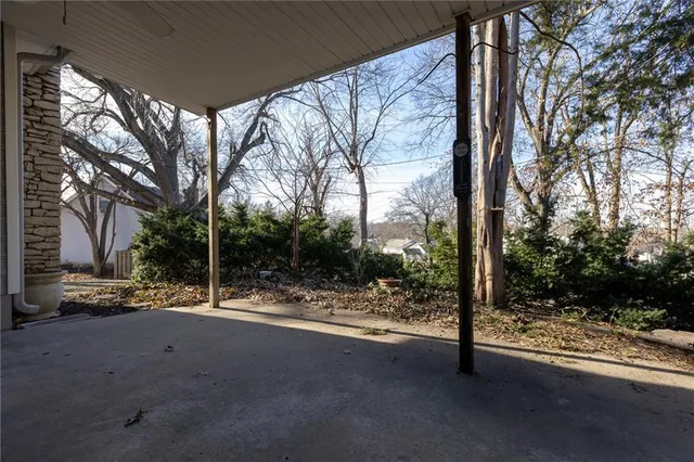 $319,900 | 4900 Norwood Court, Kansas City, MO 64133