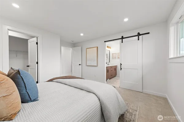 $1,850,000 | 16807 Northeast 6th Place, Bellevue, WA 98008