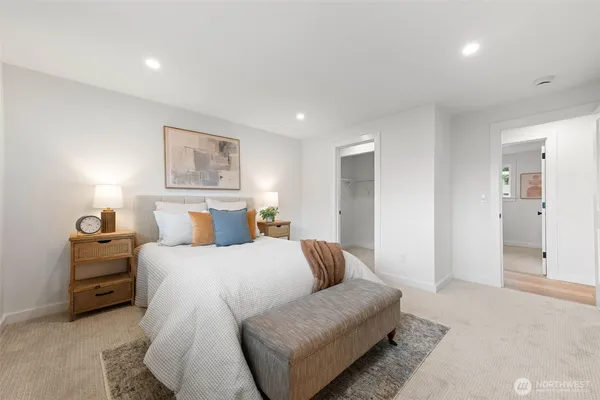 $1,850,000 | 16807 Northeast 6th Place, Bellevue, WA 98008