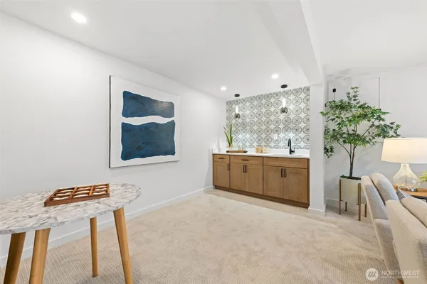 $1,850,000 | 16807 Northeast 6th Place, Bellevue, WA 98008