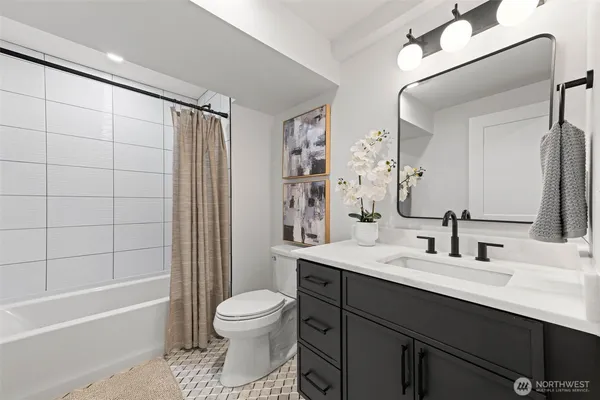 $1,850,000 | 16807 Northeast 6th Place, Bellevue, WA 98008