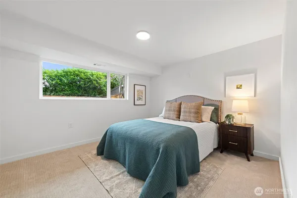$1,850,000 | 16807 Northeast 6th Place, Bellevue, WA 98008