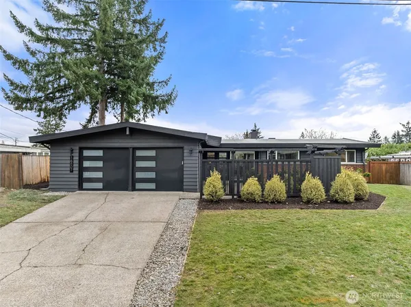 $1,850,000 | 16807 Northeast 6th Place, Bellevue, WA 98008