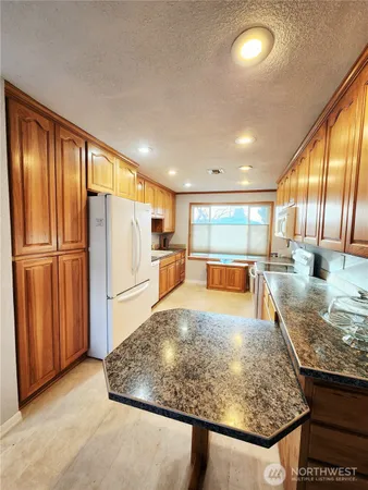 $515,000 | 114 Northeast Cedar Avenue, College Place, WA 99324