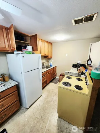 $515,000 | 114 Northeast Cedar Avenue, College Place, WA 99324