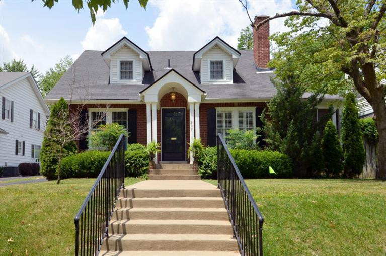 307 Dudley Road Lexington, KY 40502 - Photo 1 of 29 Photo 1