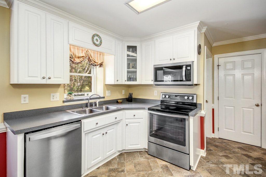 1287 Cole Road Clayton, NC 27520 - Photo 11 of 29 Gallery Image 11