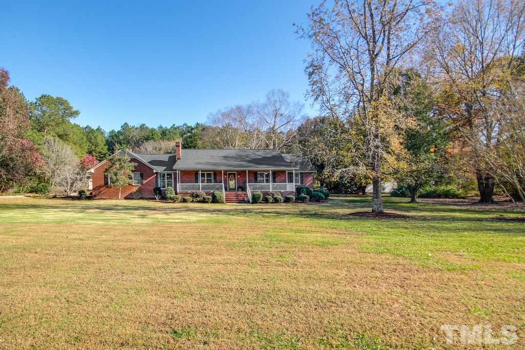 1287 Cole Road Clayton, NC 27520 - Photo 4 of 29 Gallery Image 4