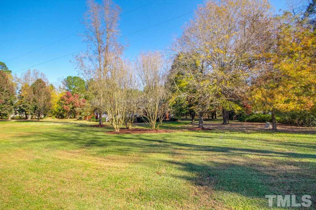1287 Cole Road Clayton, NC 27520 - Photo 5 of 29 Gallery Image 5