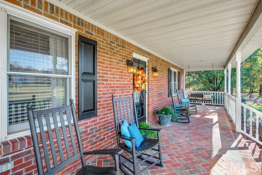 1287 Cole Road Clayton, NC 27520 - Photo 6 of 29 Gallery Image 6