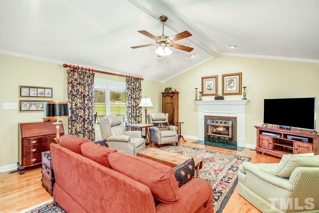 1287 Cole Road Clayton, NC 27520 - Photo 8 of 29 Gallery Image 8