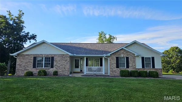 $446,000 | 451 Birkhead Road, Winfield, MO 63389