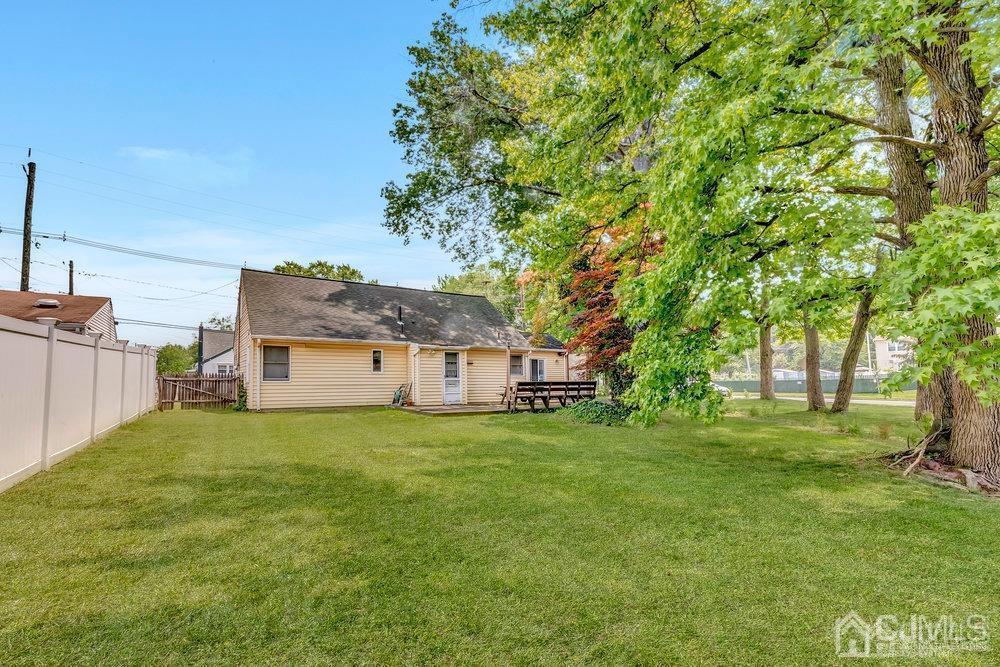122 Vineyard Road Edison, NJ 08817 - Photo 23 of 24 a house view with a garden space