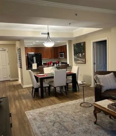 $424,999 | 121 North Monroe Street, Unit 8007, Tallahassee, FL 32301