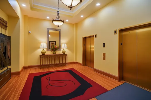 $424,999 | 121 North Monroe Street, Unit 8007, Tallahassee, FL 32301