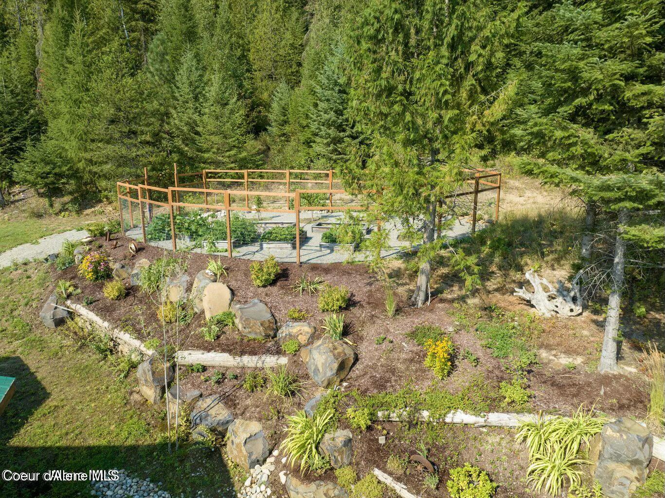 937 Chase Lake Road Priest River, ID 83856 - Photo 22 of 49 Garden