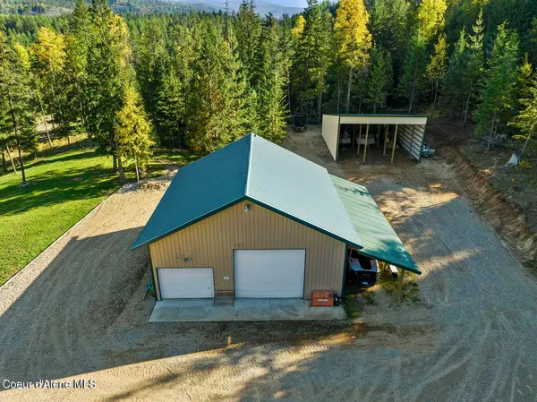 $1,250,000 | 937 Chase Lake Road, Priest River, ID 83856
