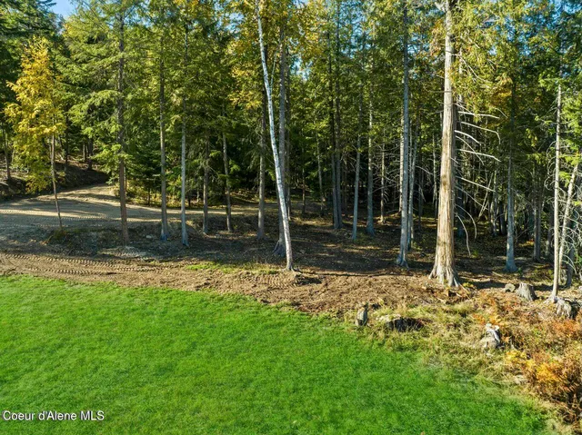 $1,250,000 | 937 Chase Lake Road, Priest River, ID 83856