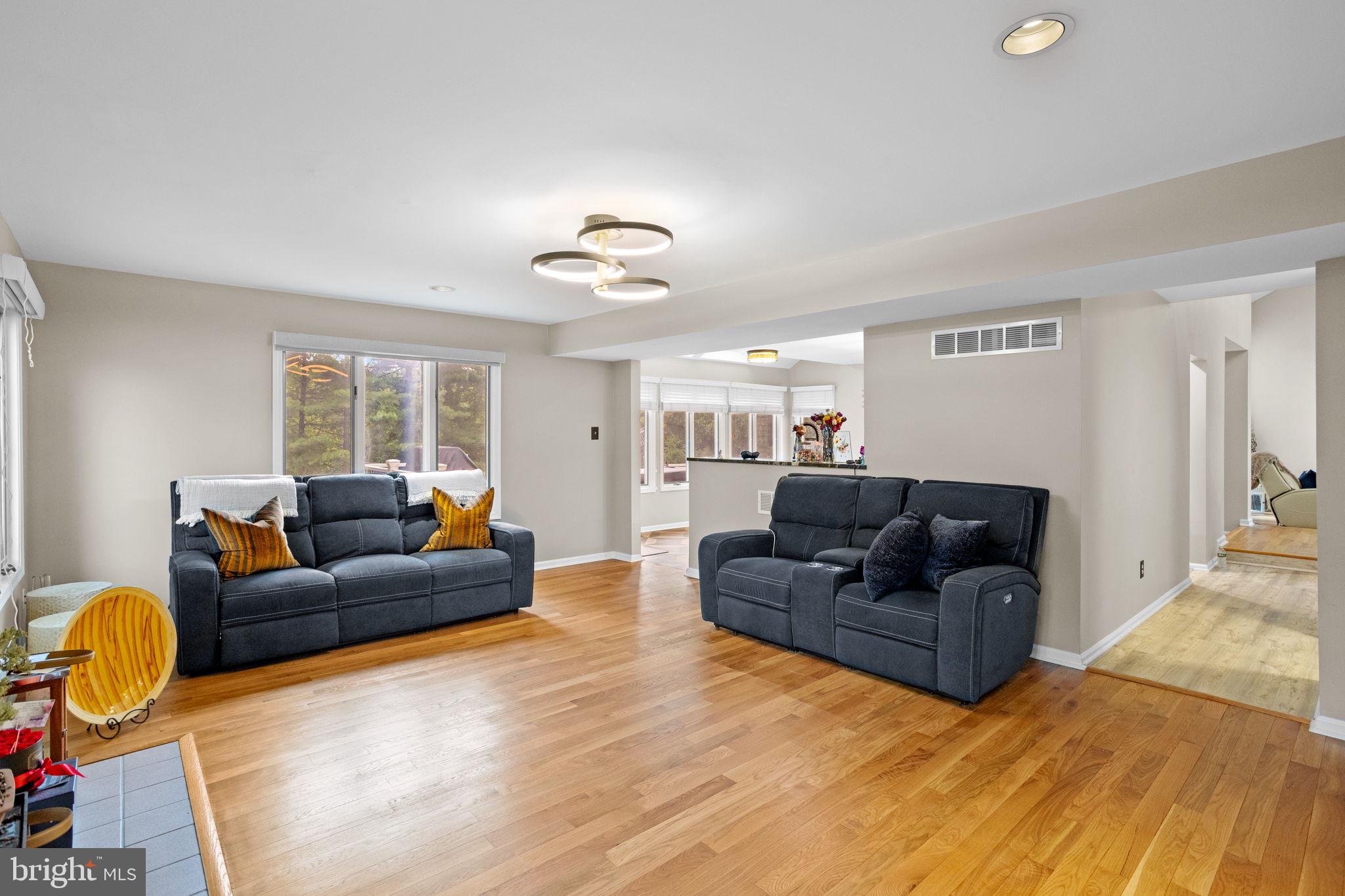 828 Redgate Road Dresher, PA 19025 - Photo 14 of 43