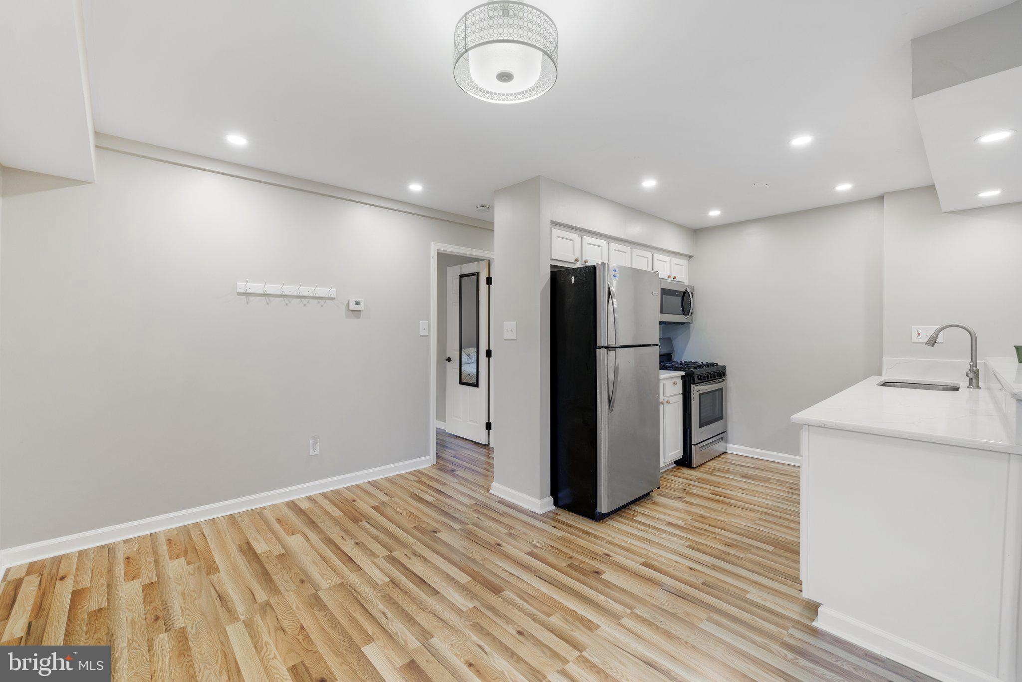 635 Waterloo Road, Unit 211 Warrenton, VA 20186 - Photo 9 of 27 Gallery Image 9