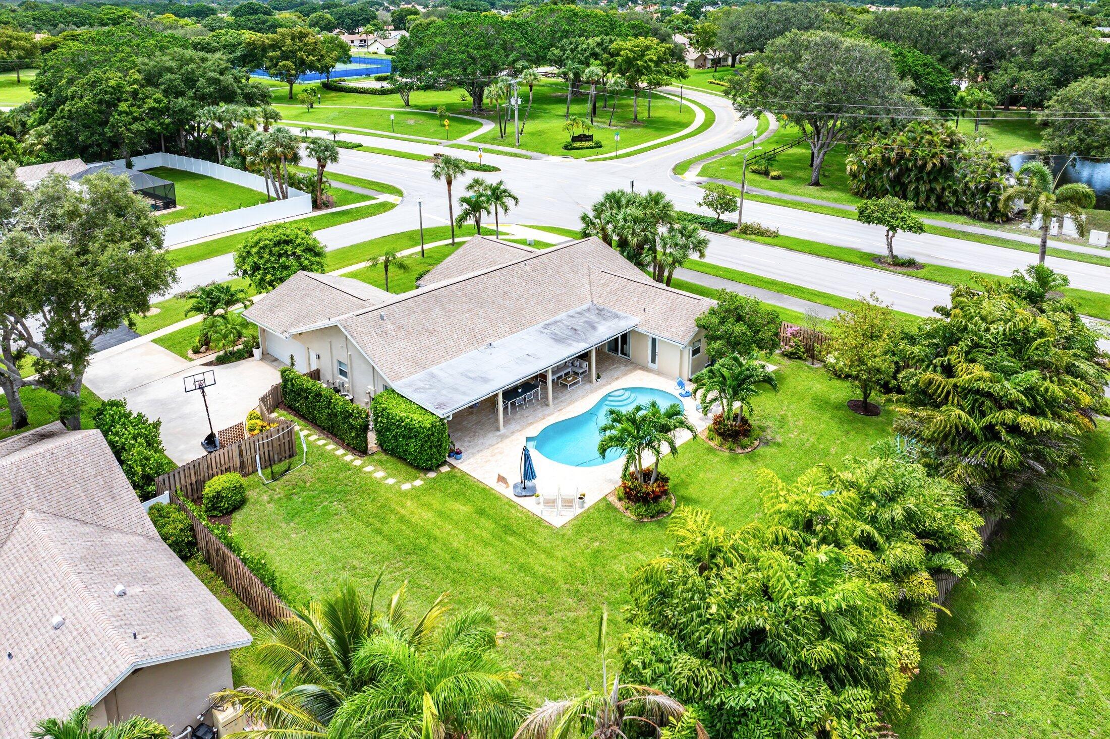18200 102nd Way South Boca Raton, FL 33498 - Photo 48 of 52 054-18200102ndWaySouth-BocaRaton-FL-3349