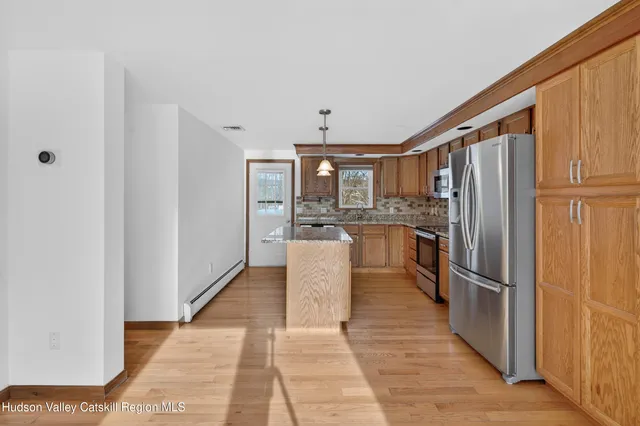 $649,000 | 131 Barbarossa Lane, Kingston, NY 12401