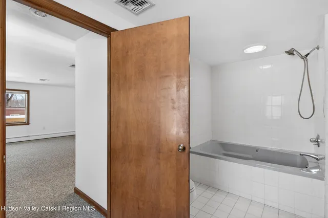 $649,000 | 131 Barbarossa Lane, Kingston, NY 12401