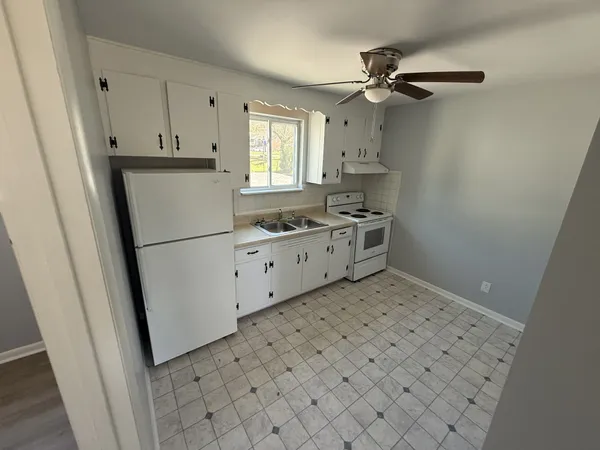 $1,400 | 470 Highway 70, Pegram, TN 37143