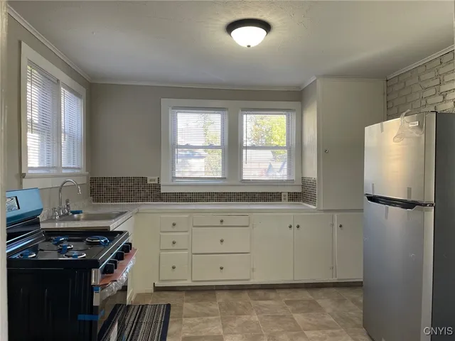 $168,000 | 353 Lenox Avenue, Oneida, NY 13421