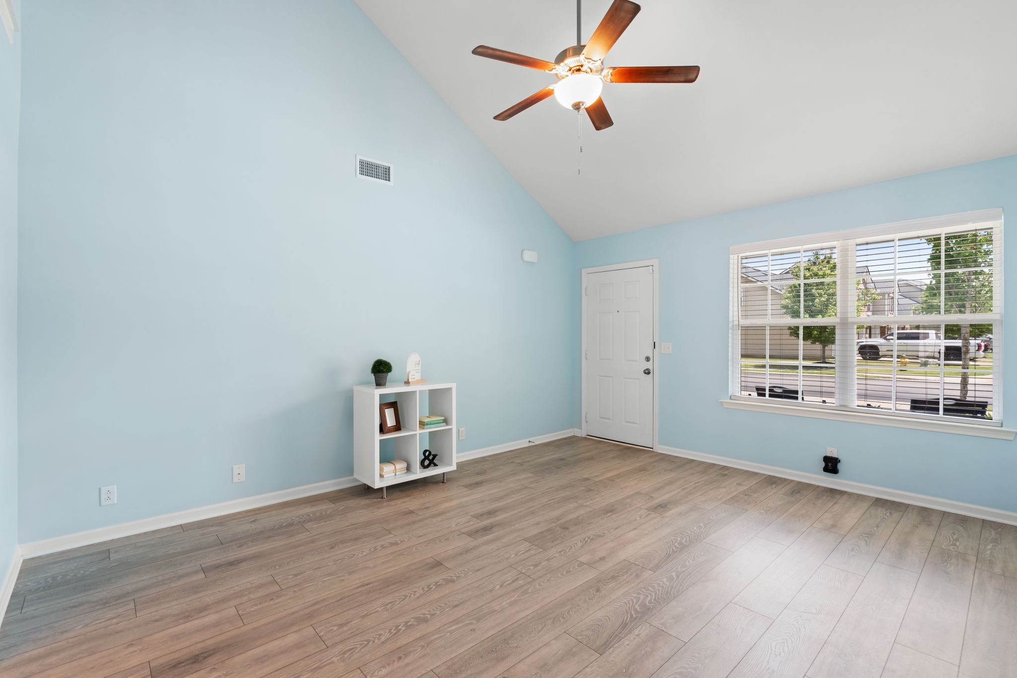 2044 Alysheba Run Murfreesboro, TN 37128 - Photo 11 of 47