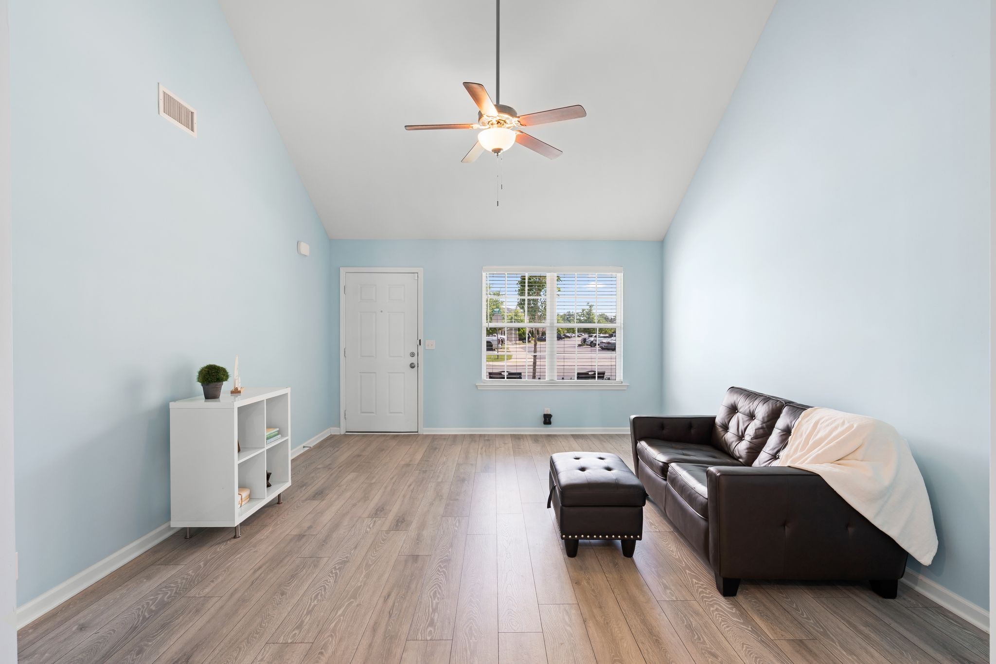 2044 Alysheba Run Murfreesboro, TN 37128 - Photo 7 of 47