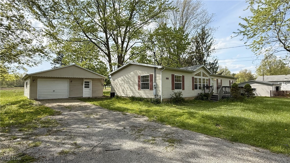 553 Porter Road Atwater, OH 44201 - Photo 2 of 26